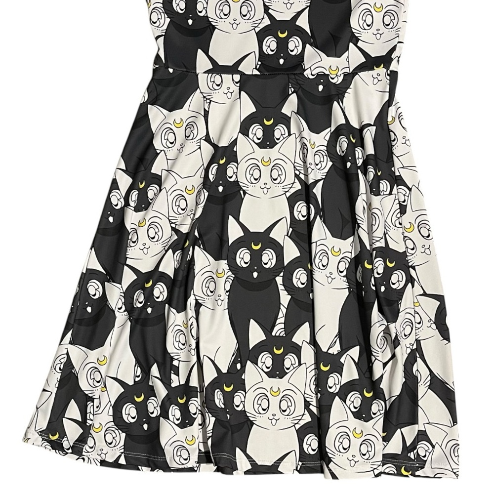 Hot Topic SAILOR MOON LUNA & ARTEMIS DRESS Small ULTRA RARE Graphic Print CATS - Picture 6 of 10